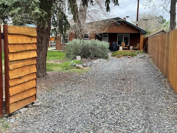 Sagebrush Stays
