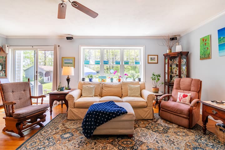 Secret Garden Suite with full breakfast