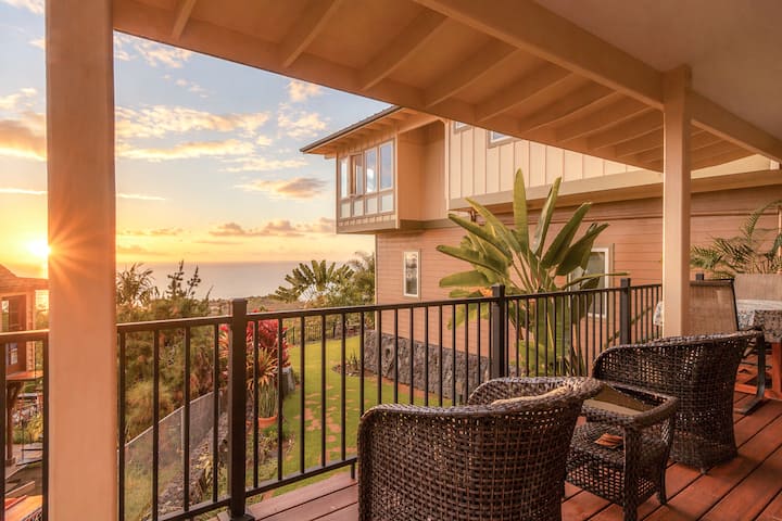 Private Kona Oceanview Retreat with parking