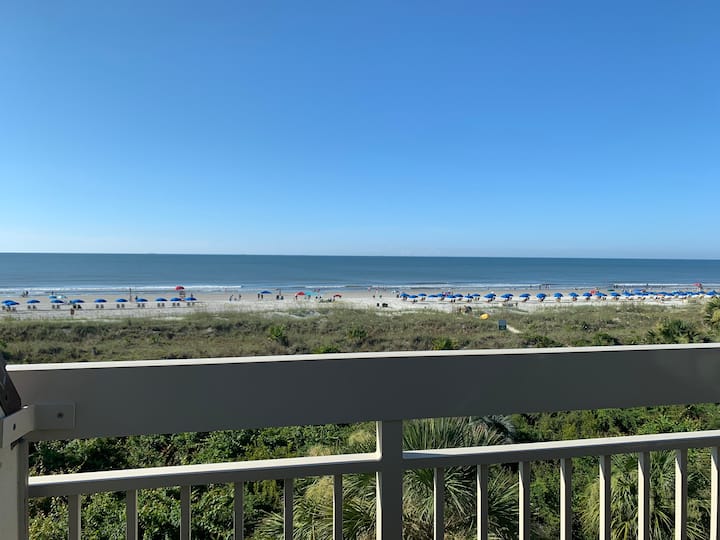 Oceanfront, 3rd floor, King Bed