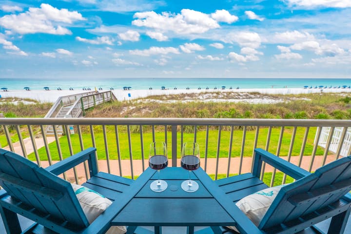 Beachfront Destin Condo|Beach access|Pool & HotTub