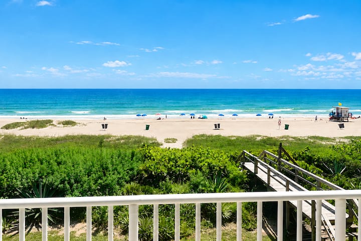Direct Oceanfront Condo - Panoramic Ocean View