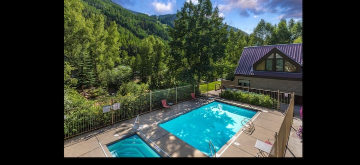 River on a Budget Hot Tub and Pool