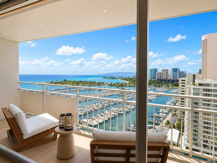 Waikiki Ocean Breeze Escape: Coastal Luxe