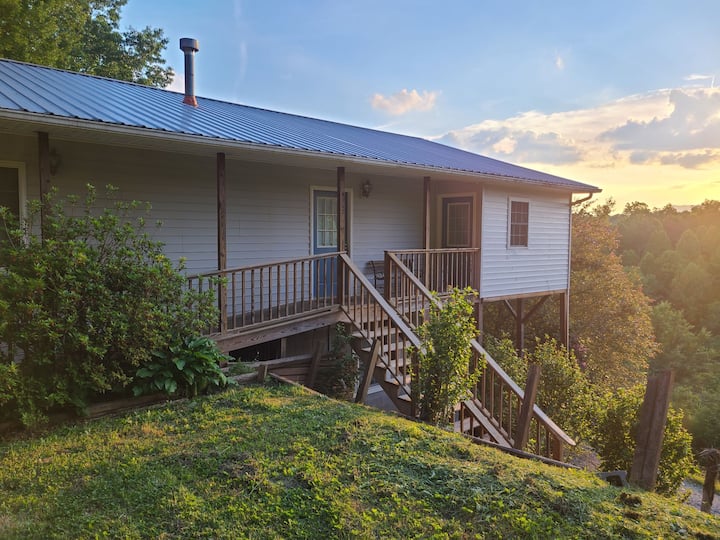 Mountain getaway in heart of the Smoky Mountains
