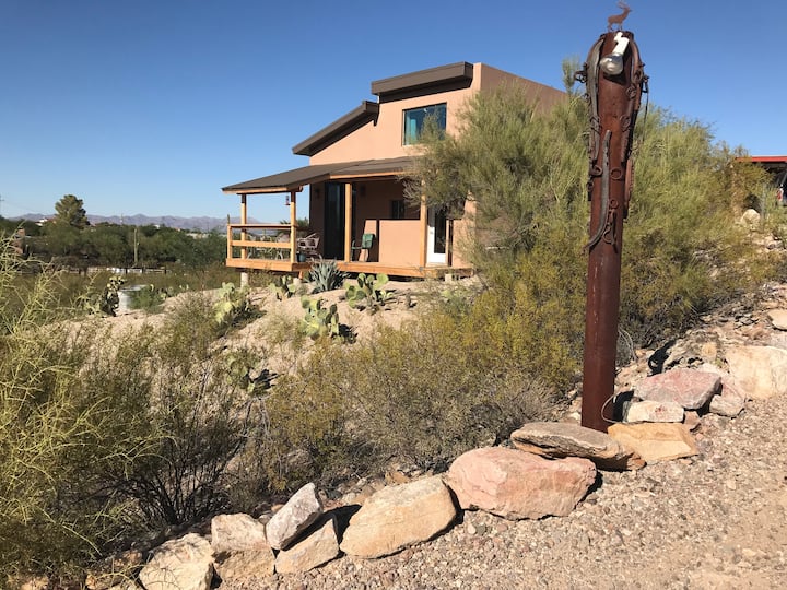 West-side Trailhead Retreat in the Sonoran Desert
