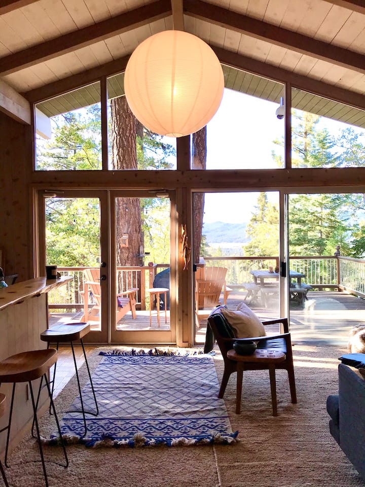 Balsam Bungalow - Lake View 1 min to ski - Hot Tub