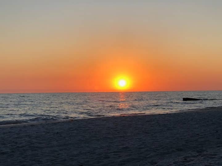 Madeira Beach Florida    Gulf Gardens Condo #22