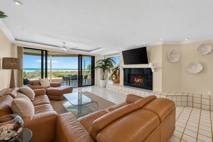 Luxury Beachfront Home at #1 Beach in USA