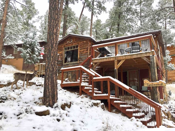 Sprucewood Cabin in the Upper Canyon
Pet friendly