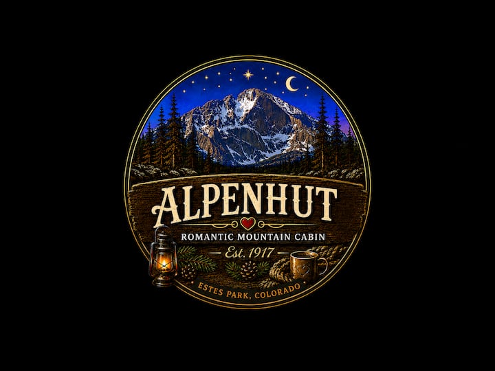 Alpenhut ~ Romantic Couples Retreat w Pvt Hot Tub!