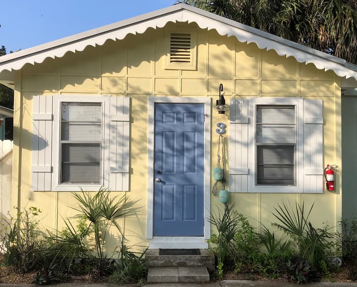 Pirates Cove Coastal Cottages - Cottage #3