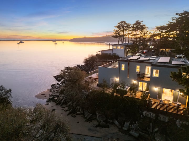 Experience the Pinnacle of Coastal Living at