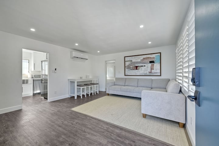 Cozy 2 Bedroom Point Loma Beach Cottage Near Bay