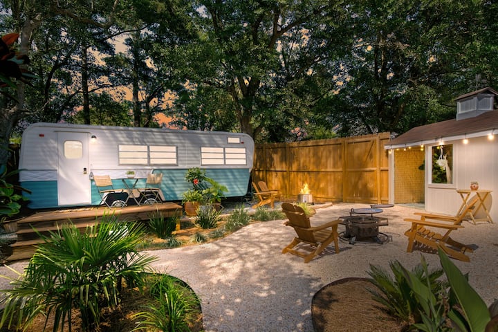 Vintage Glamping with Hot Tub Near Carolina Beach