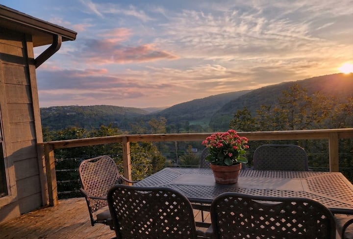 Ponderosa Peak- New Listing Grand Opening Special