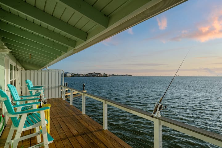 Reel Paradise 502, Key Allegro stunning waterfront