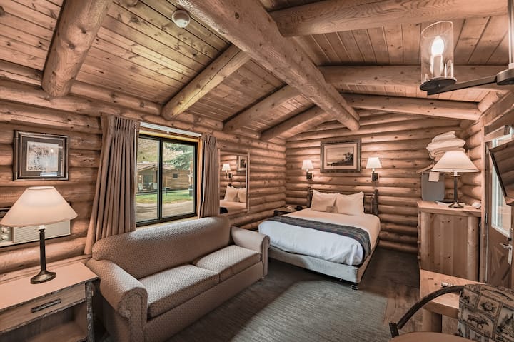 Queen Studio Log Cabin