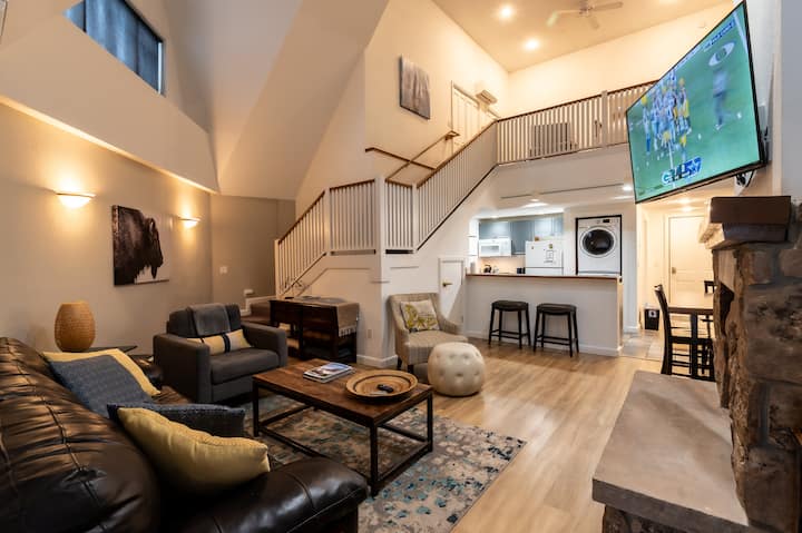 Ski Condo-Great Location / Minutes to Beaver Creek