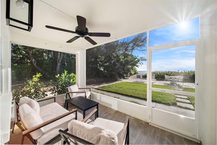 New Modern on Beach Longboat Key (5 steps to Sand)