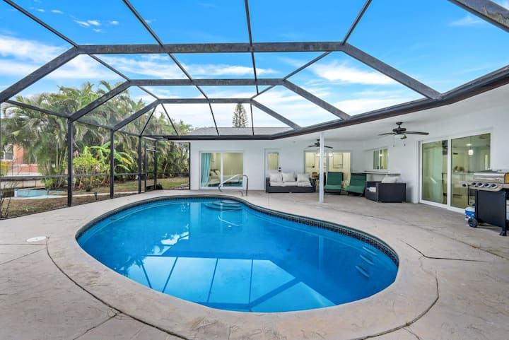 Gulf Access Canal Home with Seasonally Heated Pool