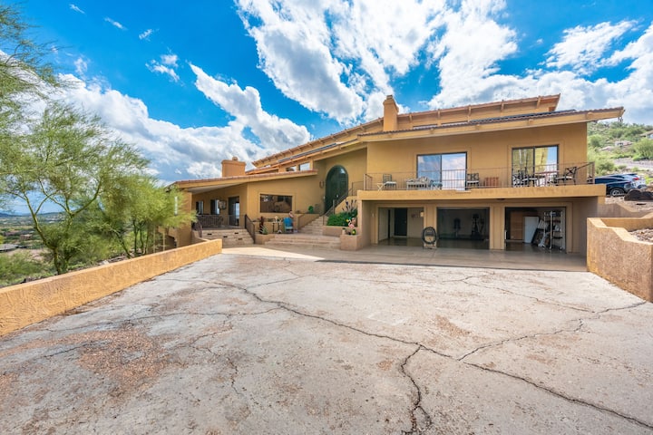 North Valley Escape - Patio, BBQ & Sky Views