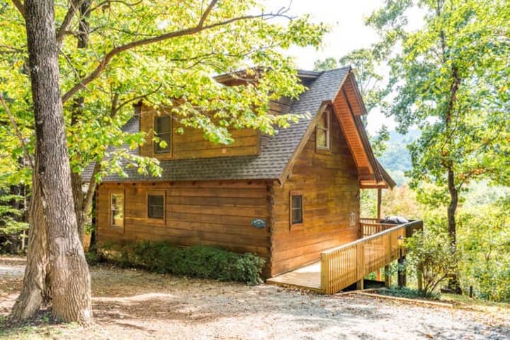 Lake Lure Cabin