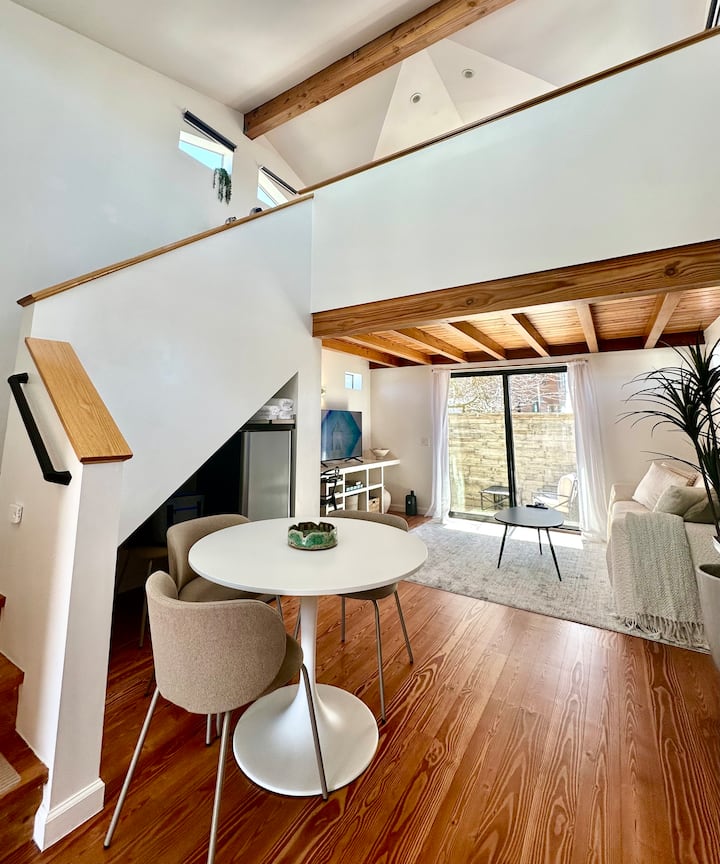 Contemporary Coastal Residence | Poplar Beach
