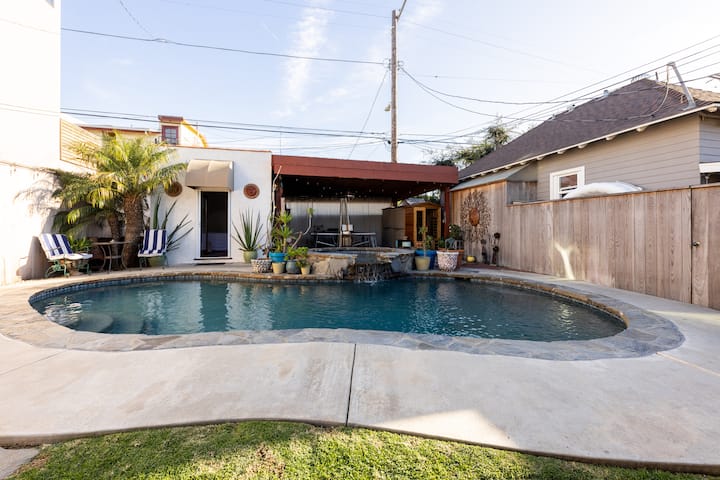 Venice Beach Guest Studio with Pool and Hot Tub