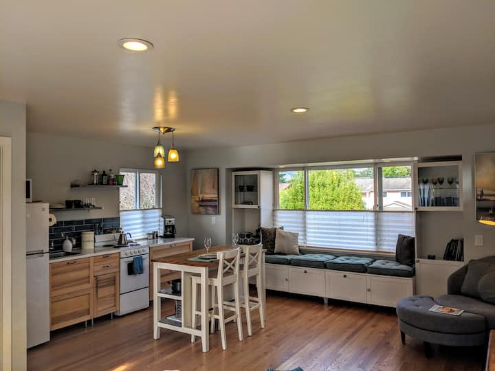 A private beachy pad in Montara