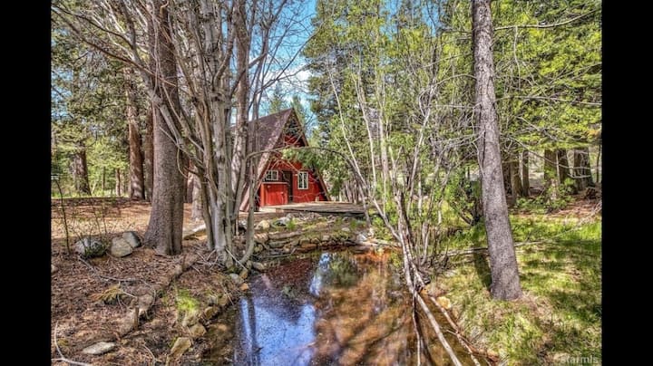 Peaceful A-frame Getaway