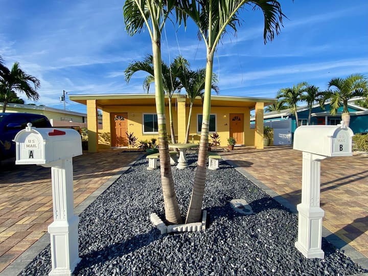 Modern & Warm, 1 Bedroom Beach Private Bungalow