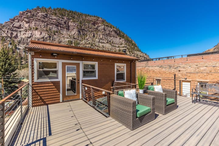 Modern Studio in the Heart of Downtown Ouray