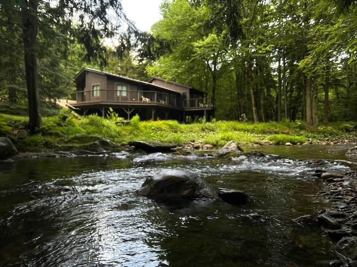 The Cottage on Sterling Brook