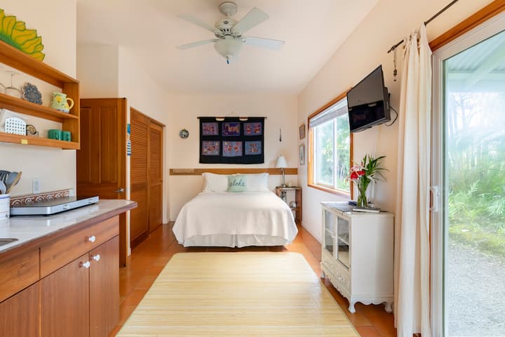 Cozy Hilo Studio