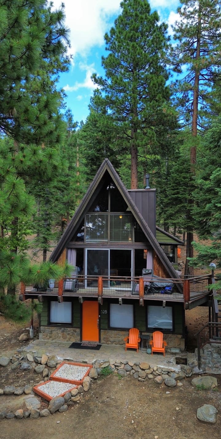 Vintage 60s Lake Tahoe A-Frame - Fall in love