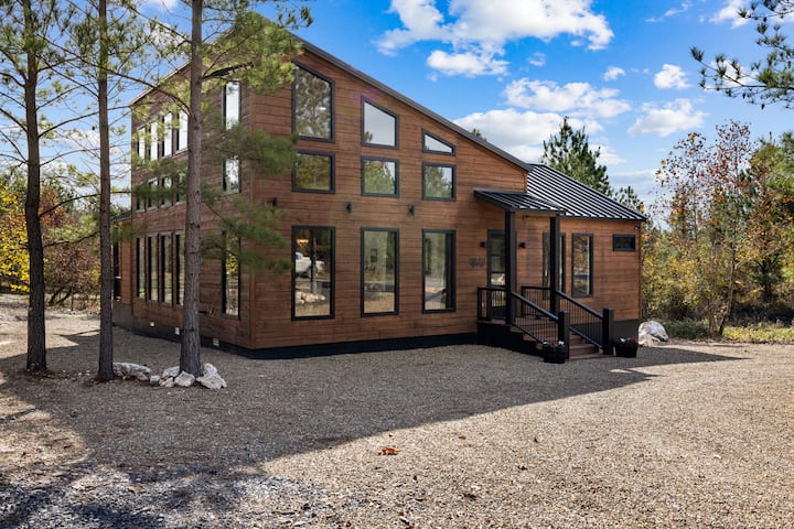 Luxury Stay at The Woodland Nest