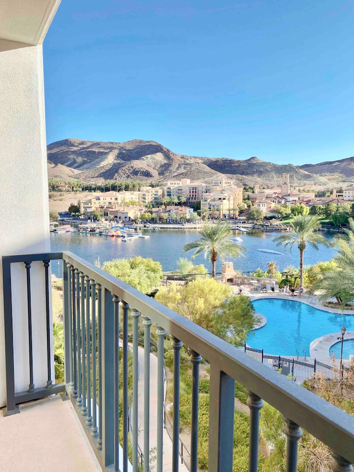 Las vegas lake view golf studio (No resort fees)