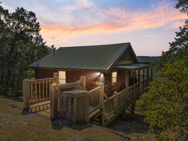 River Views, Hot Tub, King Bed
