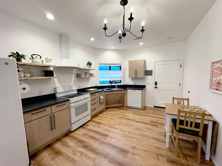 Sunnyside Retreat