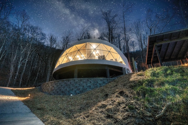 Luxury Dome with Mountain Views