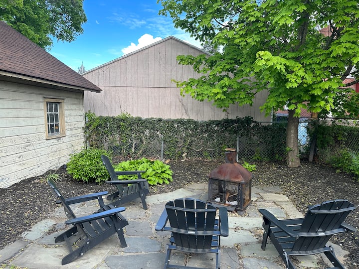 Saugerties Village Apartment