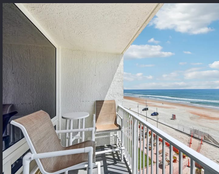 Direct Oceanfront Views Daytona Beach FL Sleeps 6