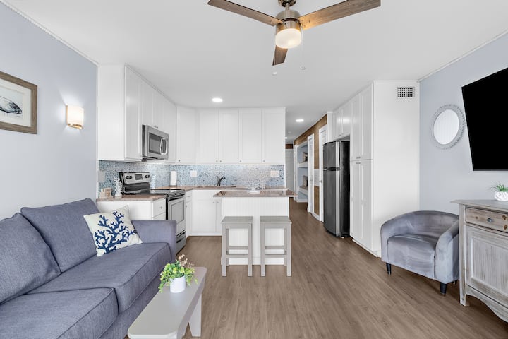 Sea Cabin 305A-Oceanside beauty