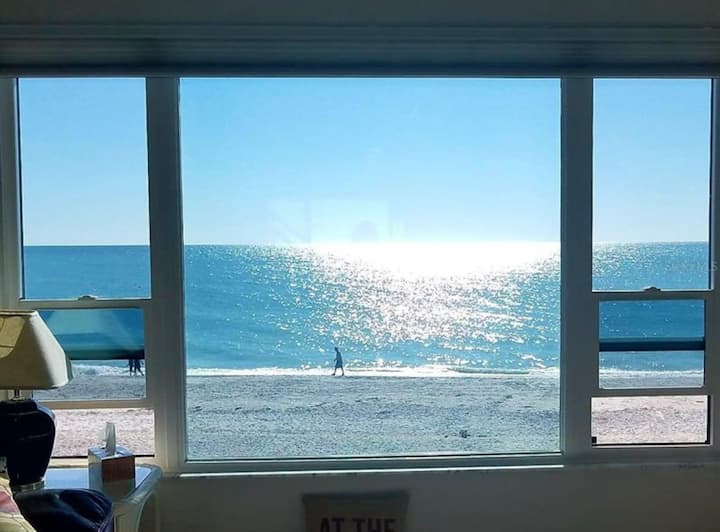 Gulf Front on Manasota Key - El Galeon by the Sea