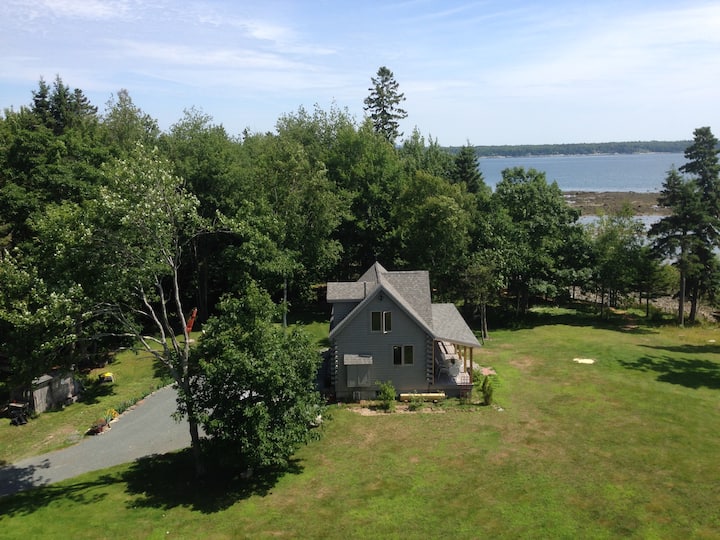 Meadow Point Cottage