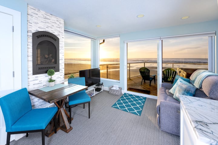 View Pointe Studio, Deck Hot Tub & Ocean Views