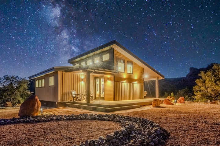 Hideouts Moonlight Mesa Cabin