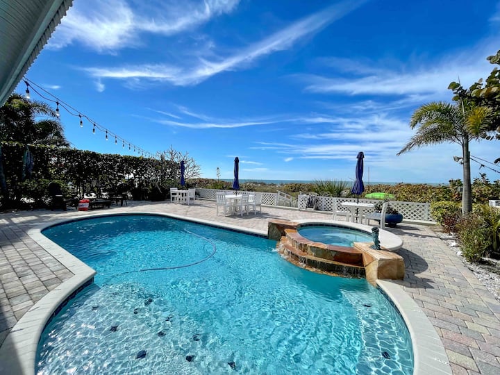 Beachfront Bungalow w/ Pool & Hot Tub in IRB