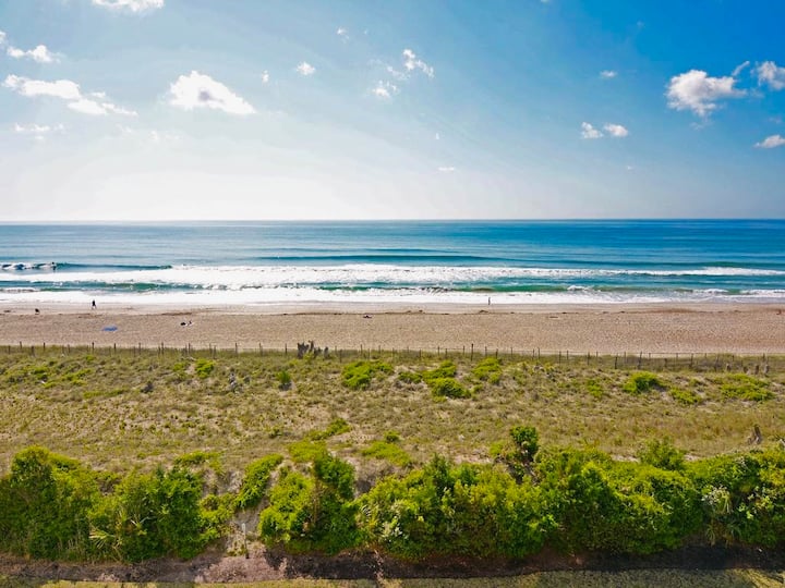 Oceanfront Condo in Heart of Wrightsville Beach